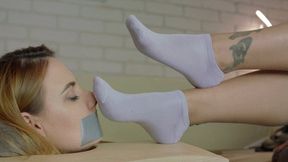 Weronika In The Box And Khaleesi Use Her Nose After Work Out - Socks Part - Russian Language
