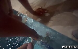Fucking big natural tits blonde in pool - cas summer