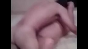 Corno filma esposa com comedor