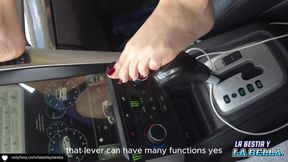 I Fuck My Co-worker in the Car I Fill Her Feet with Cum Homemade Amateur