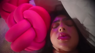 Slut girlfriend gets choked really hard and creampied