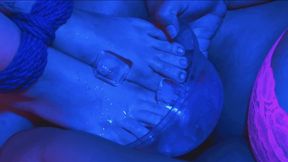 A Refreshing Mouth For Feet Burning With Desire