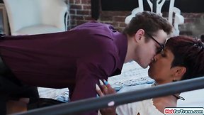 Tv pixi lust anal barebacked by bf