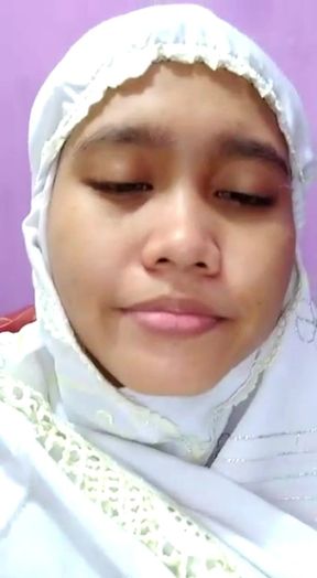 Big Breast Hijab Masturbation Orgasm