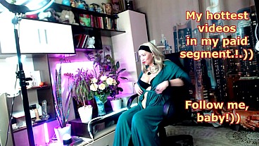 The pussy of a beloved woman: processing the material with fingers, tongue and dick ...))) (full version)