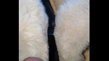 mechanic found fuzzy slipper in customer truck