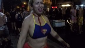 mirella mansur aprontando e fazendo far putaria na rua augusta no carnaval de rua de sao paulo - ed junior - carolina carioca - binho ted