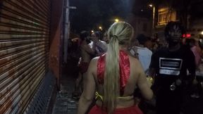 mirella mansur aprontando e fazendo far putaria na rua augusta no carnaval de rua de sao paulo - ed junior - carolina carioca - binho ted
