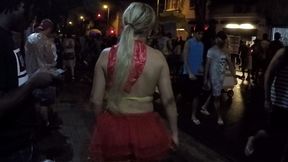 mirella mansur aprontando e fazendo far putaria na rua augusta no carnaval de rua de sao paulo - ed junior - carolina carioca - binho ted