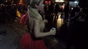 mirella mansur aprontando e fazendo far putaria na rua augusta no carnaval de rua de sao paulo - ed junior - carolina carioca - binho ted