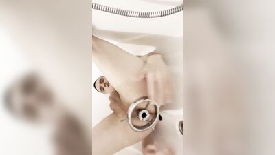 anal retractor and prolapse in close-up and my prolapse