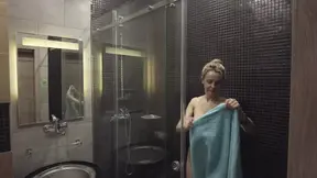 Stepmom sucks her stepson off after shower