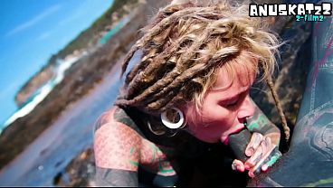 Outdoor Beach POV Blowjob &ndash_ Sloppy by the Waves