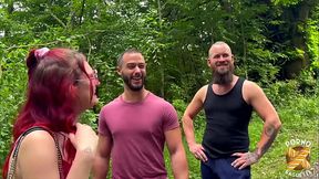 Trixy, rouquine sulfureuse, toujours en manque de bites !