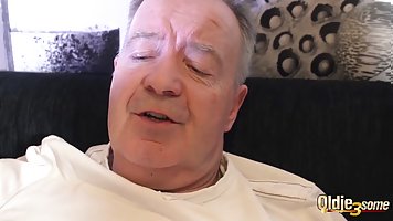 Big-dicked grandpa cums on pretty girlfriends faces in threesome fuck