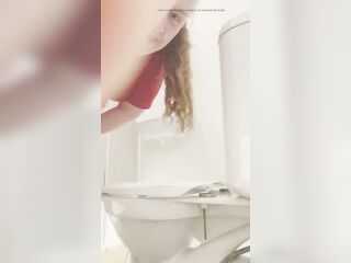 Supermarket’s crap-house