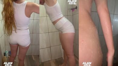 Wet crop top solo shower fuck stuffed wifey solo