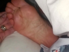 Amateur Foot Fetish Girlfriend Sucks and gives a Footjob