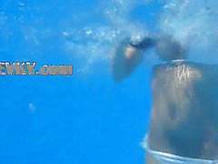 Underwater fantasies of brunett babe