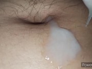 Masturbandome en la cama de noche