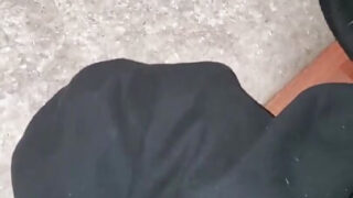 Handjob &#8211; filmato fatto in casa di una moglie amatoriale che si fa scopare nel culo