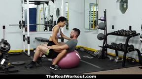 Hot Personal Trainer Fucks Client At Gym - Amethyst Banks