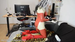 Shemale Rubberdoll having fun with automatic fucking analdildo and masturbator cup fucking machine at the same time