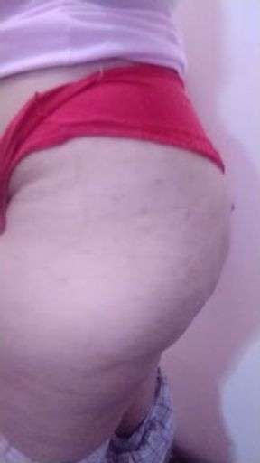 قحبة مغربية عندها اكبر طرمة تح شكون لي حويني راني سخونة🔥