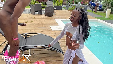 Tiny Ebony queen KaeTheBrat Vs Phantom Strokes on Flourish Amateurs