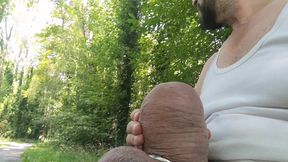 Exhib selfsucking in parc