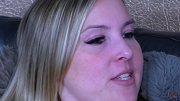 Giantess 2 busty MILFS