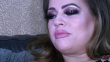 Giantess 2 busty MILFS