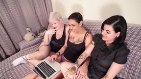 Three nerdy, tattooed and hot women fucking with other women and experiencing the sensation of penetrating the pussy with the whole hand, in a delicious vaginal fisting.