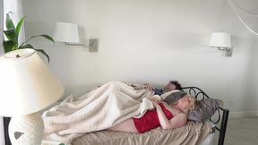 stepmom shares a single hotel room bed with stepson