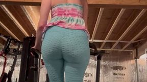 Blue cotton candy Walk