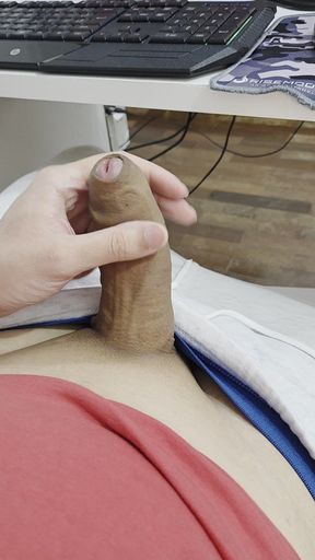 I'm Very Horny, Help Me