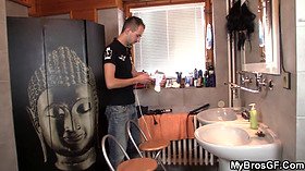 Seducing my brother's girlfriend into sex