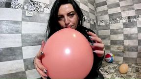 dominant latex milf balloon fetish. smoking, beach ball popping, cameltoe and intense orgasm preview