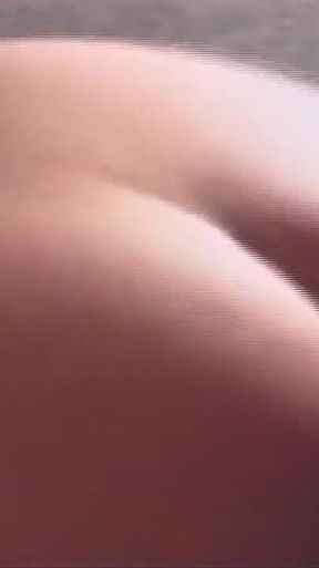 Busty Mature Brunette Fingered and Fucked in Amateur Hardcore
