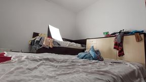 Sexy mom massages herself. Wife hairy pussy, big ass. Sexy brunette shaves the hair on her legs.