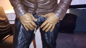 Full leather gear smoking