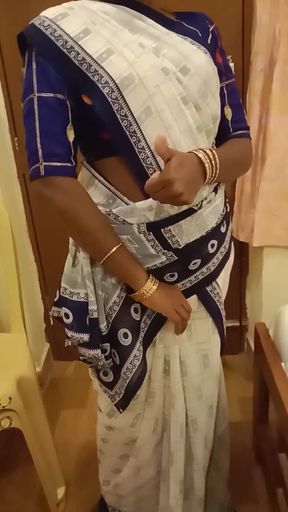 Tamil Slut Wife’s Saree Seduction Post-ex-lover Hook-up - Cuck Films! Indianhotwifex