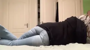 Hot British MILF seduces painter, riding his big cock