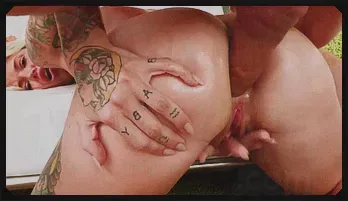 Anal Pounding of Tattooed Blonde Babe Kitt Jones