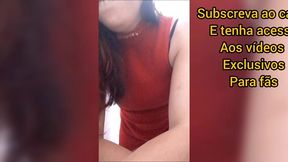 levei minha mulher nos comercios publicos sem calcinha e acabou dando pro motoboy num banheiro publico!