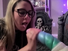 Gorgeous blonde teen Deep Toying
