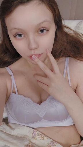 My first vid with a toy > ///