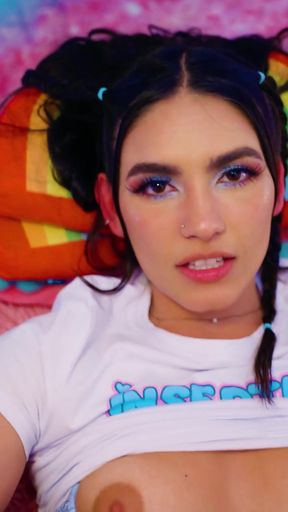 Isa Makes Her Pussy Twirl