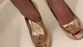 Guy Pee on My Gold Super High Heels and