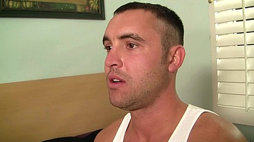 Jessica Robbin Sucks and Fucks Her Horny Boyfriend